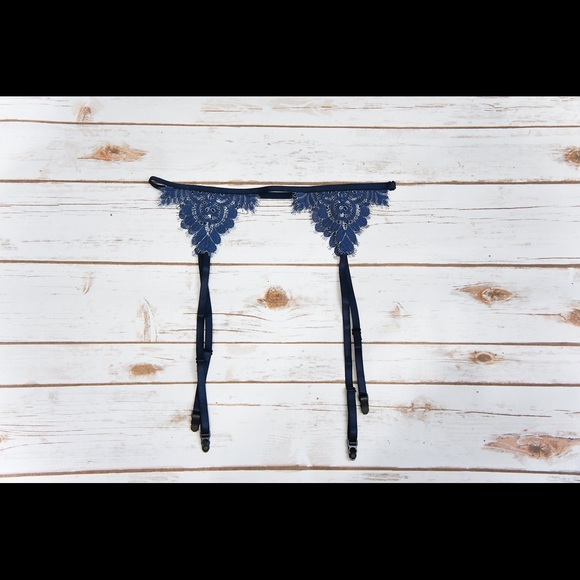 Nude intimates handmade garter belt S/M - Picture 2 of 2